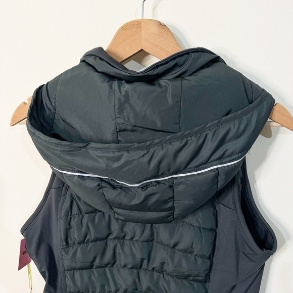 Tangerine Olive Green Puffer Hooded Vest Size Small NWT - Picture 7 of 7